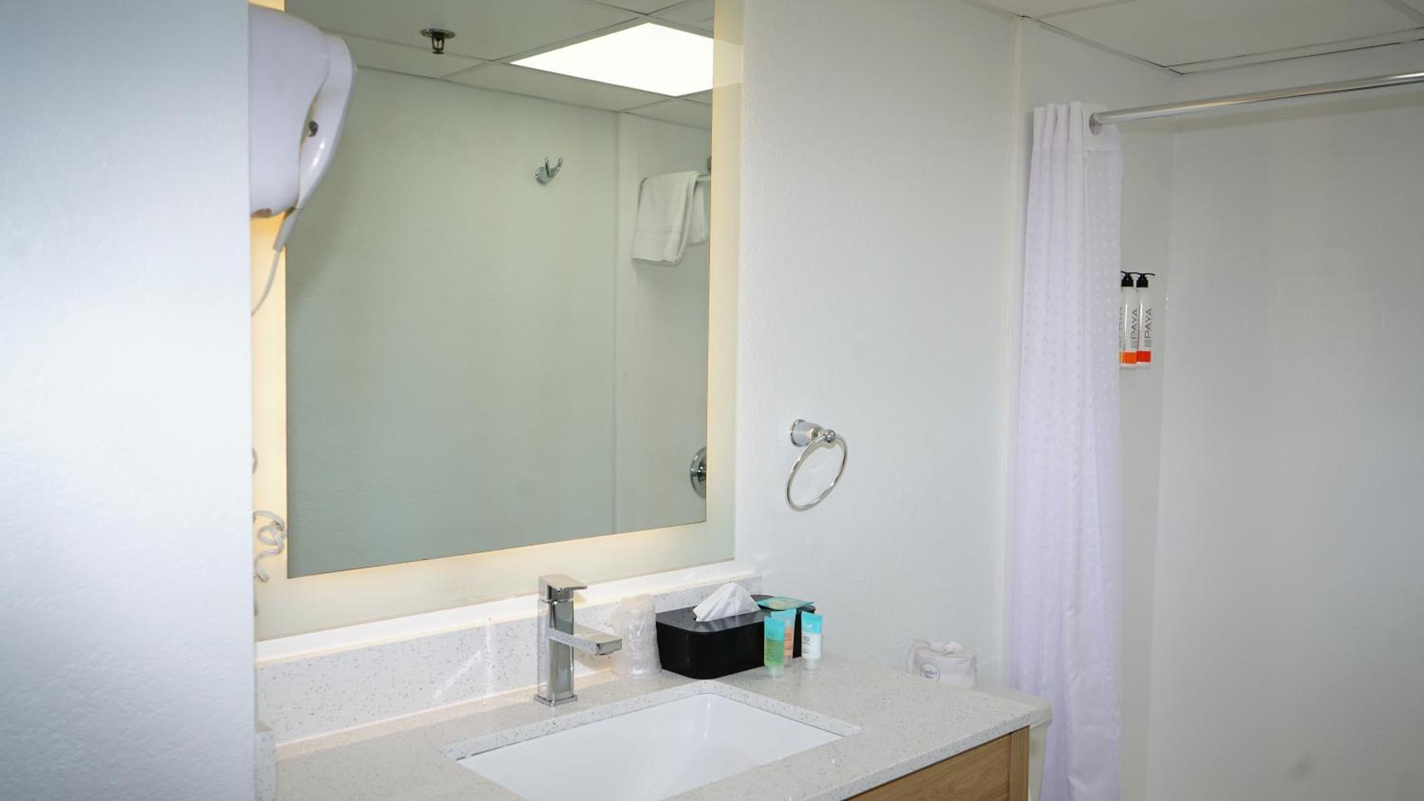 Waterfront Inn Phl Airport Essington Buitenkant foto