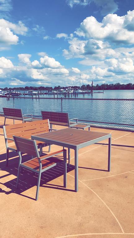 Waterfront Inn Phl Airport Essington Buitenkant foto