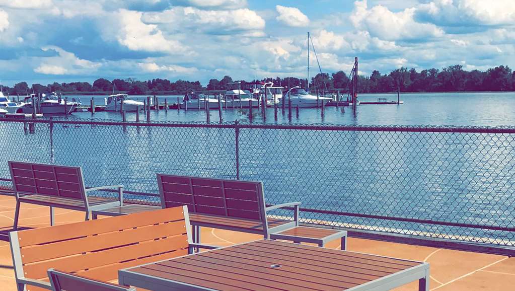Waterfront Inn Phl Airport Essington Buitenkant foto